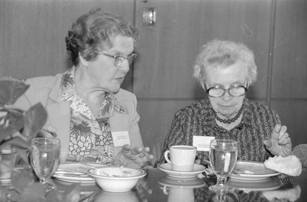Image of Sisters Helen Sullivan and Leonarda Burke