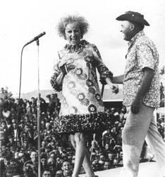 Phyllis Diller and Bob Hope entertaining the troops in Vietnam in 1967